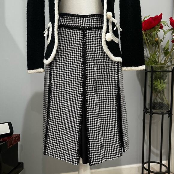 NEW Ann Taylor Career Houndstooth Plaid Paneled Flutter A-line Knee Skirt 0 NWOT - Picture 6 of 16